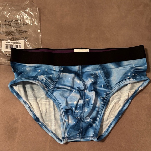 MeUndies Blue Starry Men's Briefs in Small - Picture 1 of 4